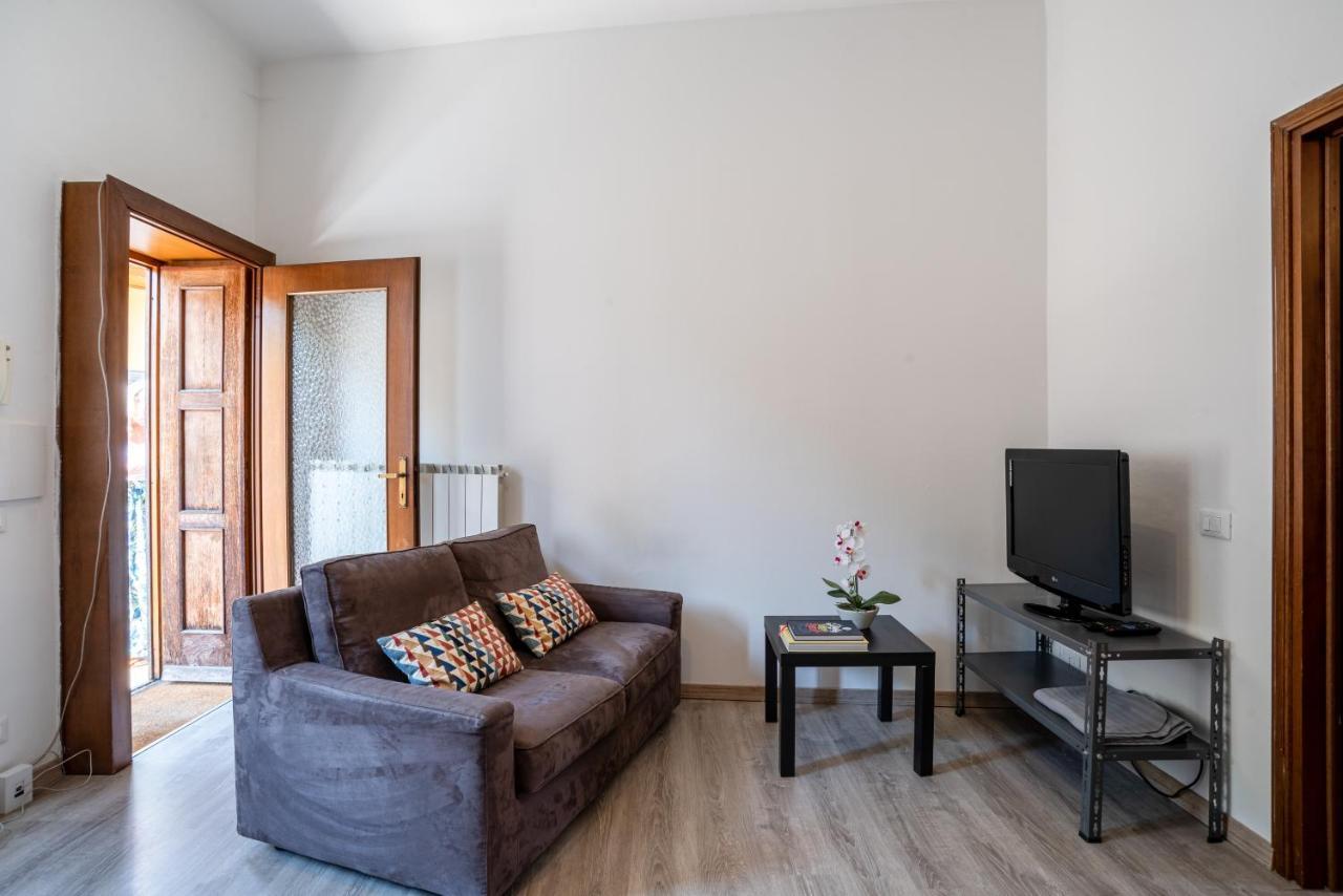 Como Renovated Apartment Bagian luar foto